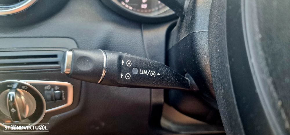 Mercedes-Benz C 180 BlueTEC Exclusive - 18