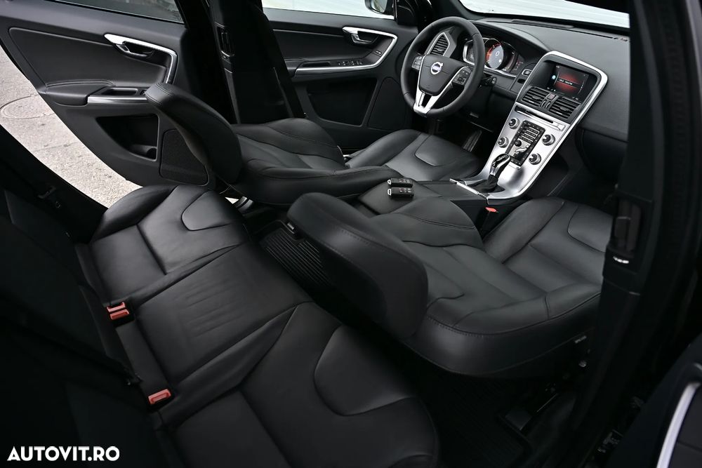 Volvo XC 60 D4 Geartronic Summum - 22