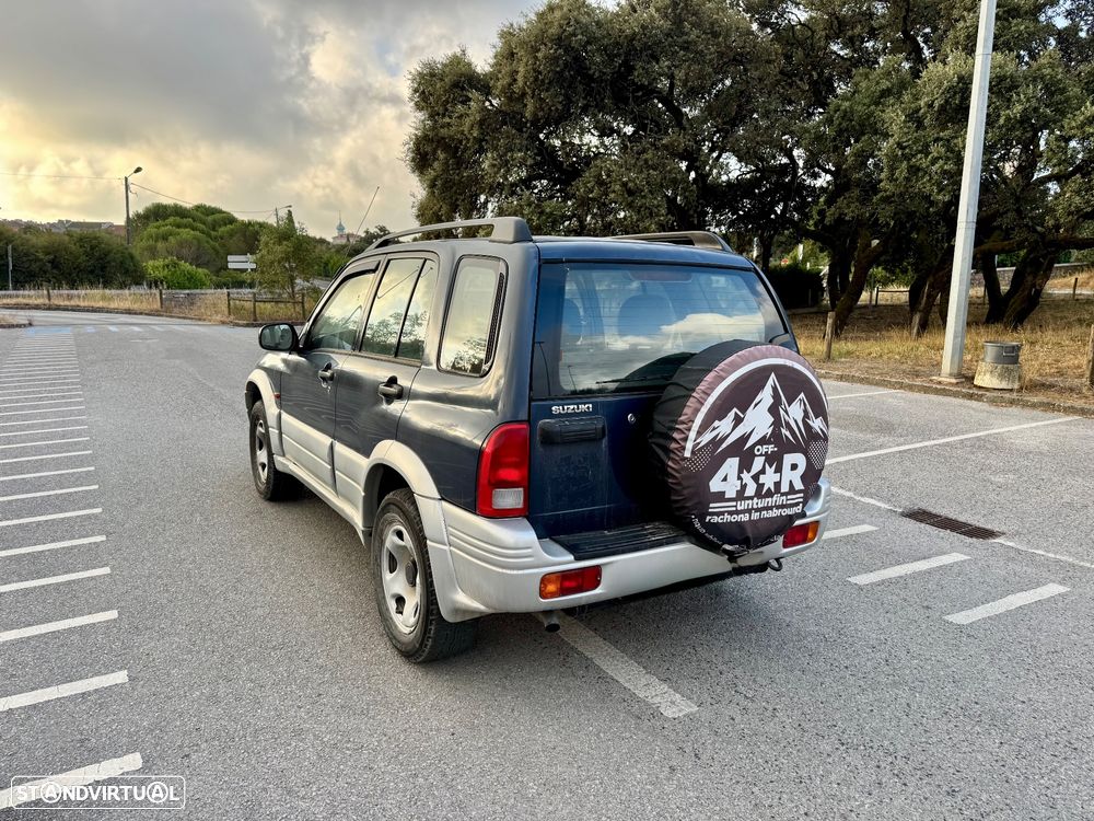 Suzuki Grand Vitara Metal Top 2.0 TDi - 3