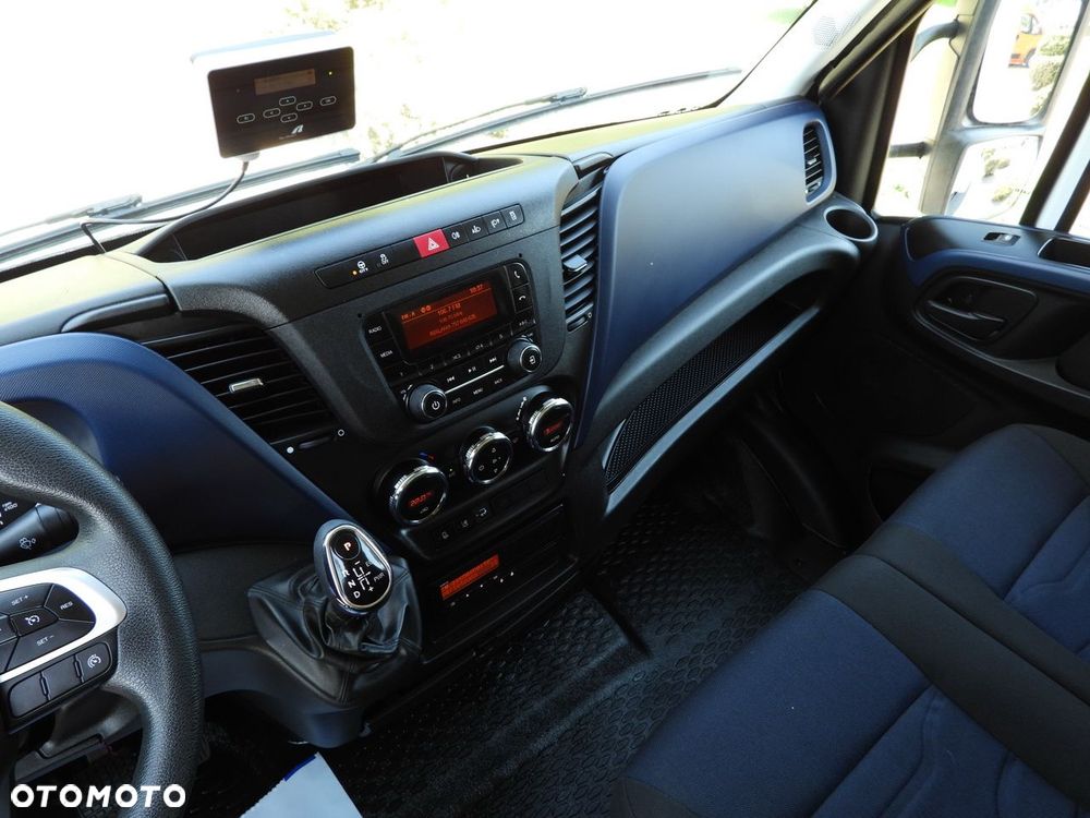 Iveco DAILY 72C18 WINDA 14 PALET TEMPOMAT PNEUMATYKA AUTOMAT HI-MATIC BLIŹNIACZE KOŁA KLIMATYZACJA  180KM - 34