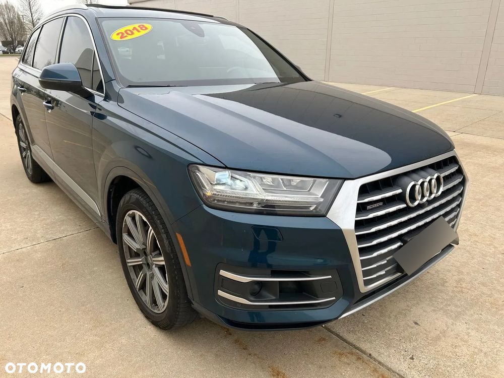Audi Q7 - 2