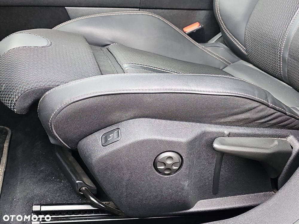 Peugeot 508 1.6 PureTech GT Line S&S EAT8 - 24