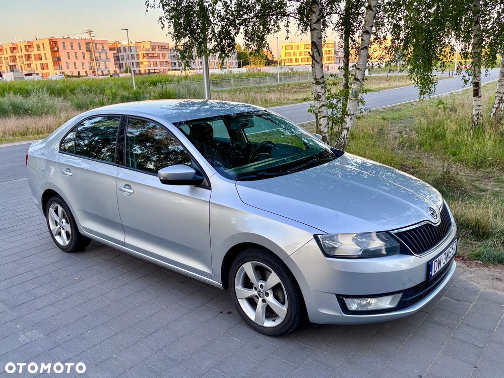Skoda RAPID 1.6 TDI DPF Ambition - 4
