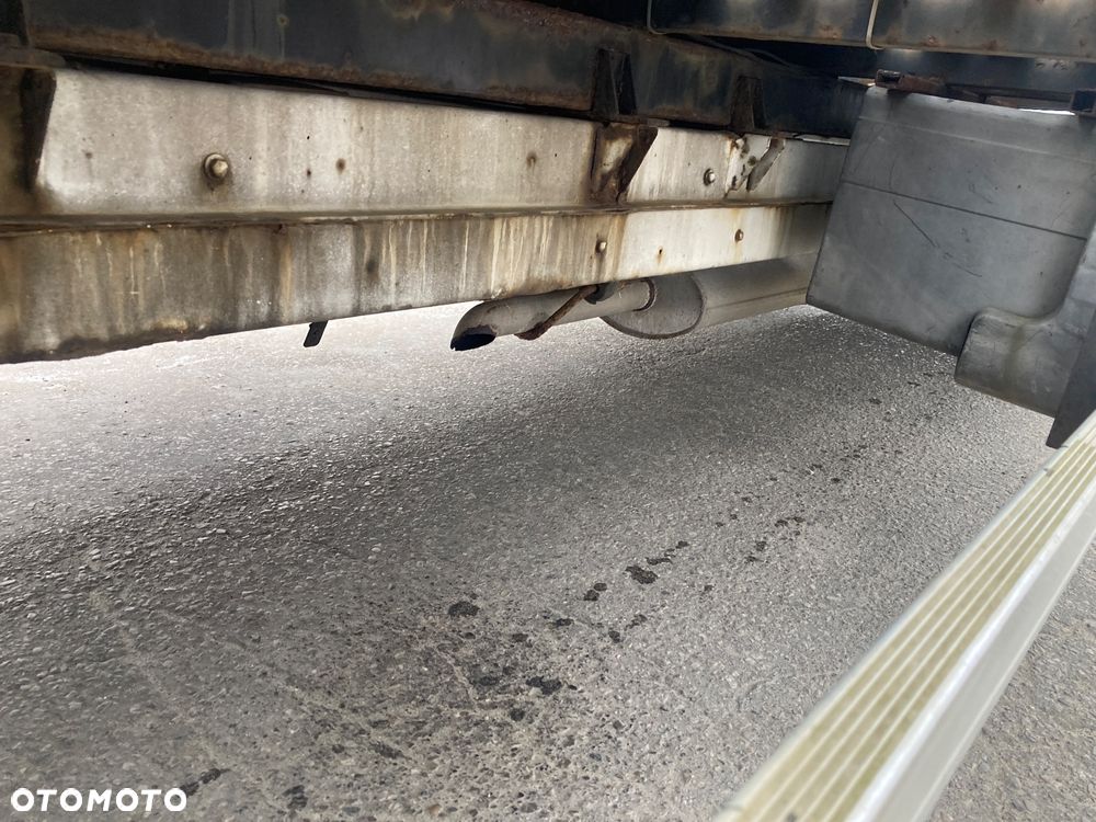 Mercedes-Benz 616 - 7