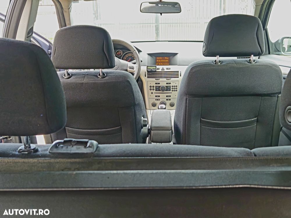 Opel Astra 1.7 CDTI Caravan DPF (119g) Edition - 11