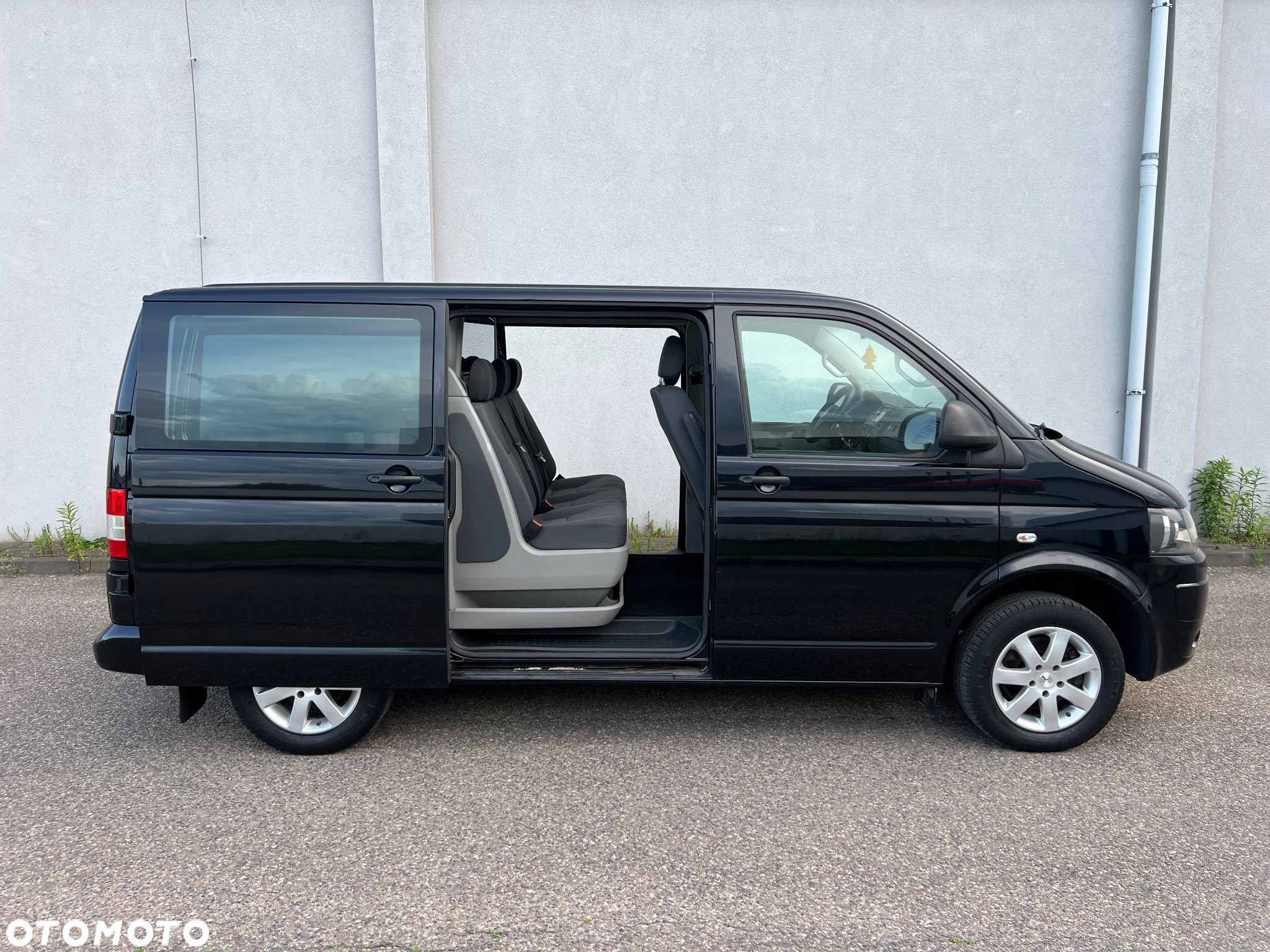 Volkswagen Transporter T5 LIFT - 8