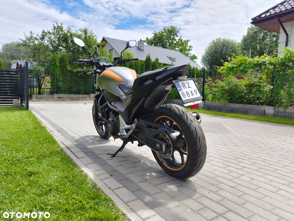 Honda NC - 5