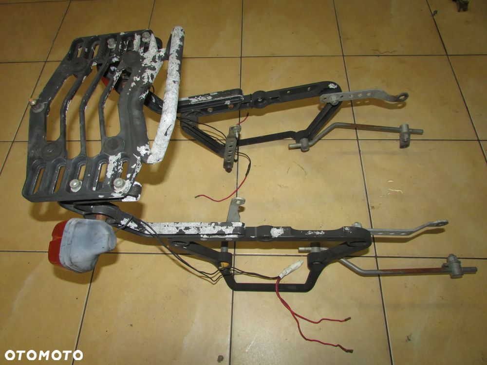 Honda CB 400 N bagażnik stelaże kufrów - 1