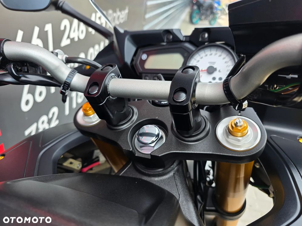 Yamaha FZ8 - 32