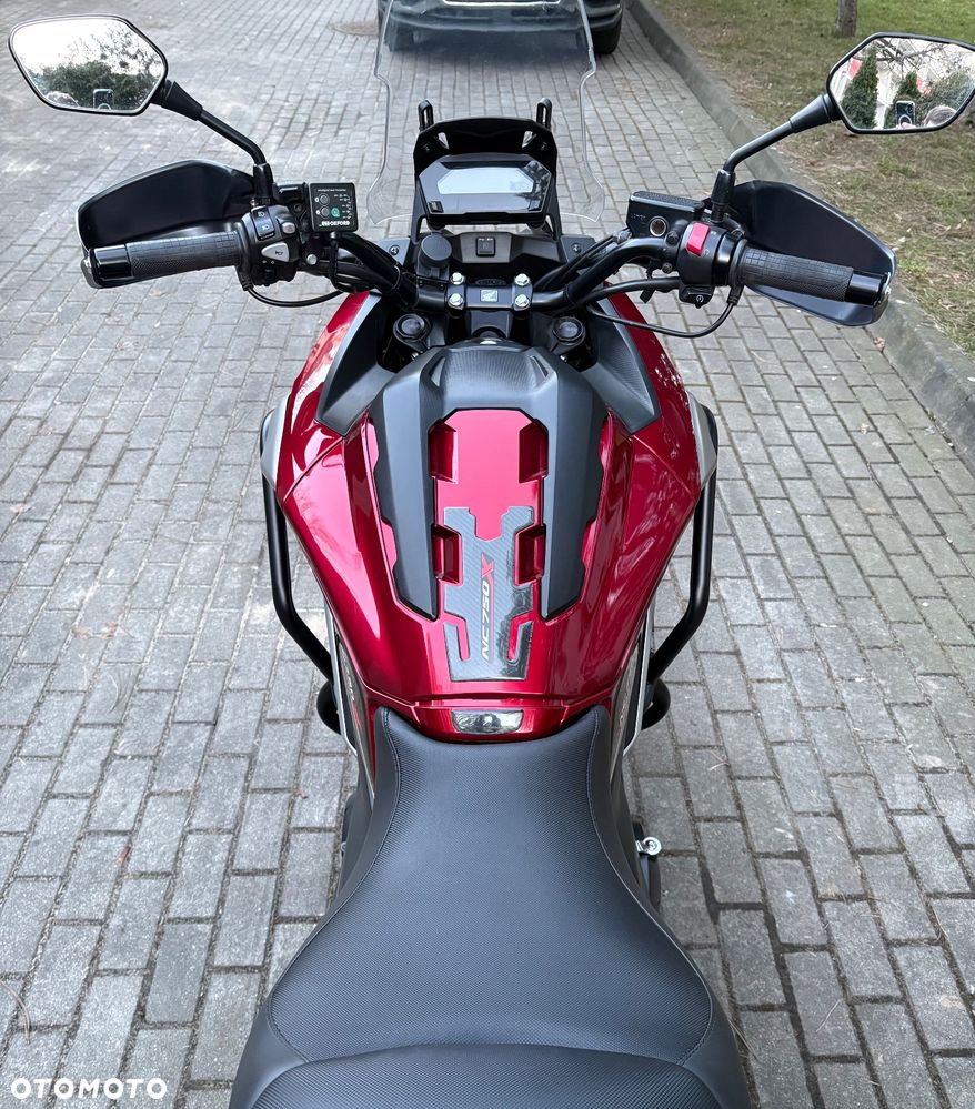 Honda NC - 12