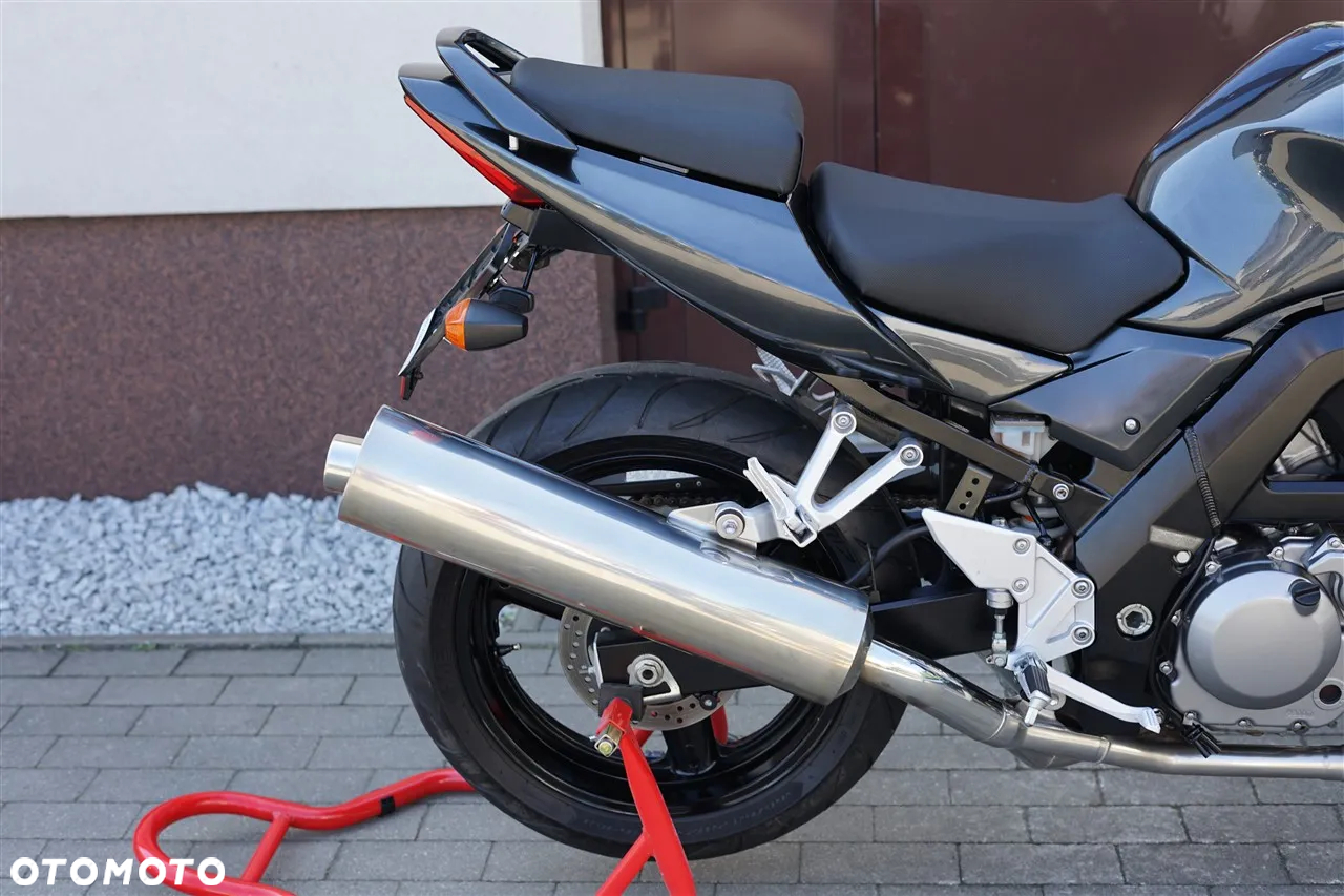 Suzuki SV - 4