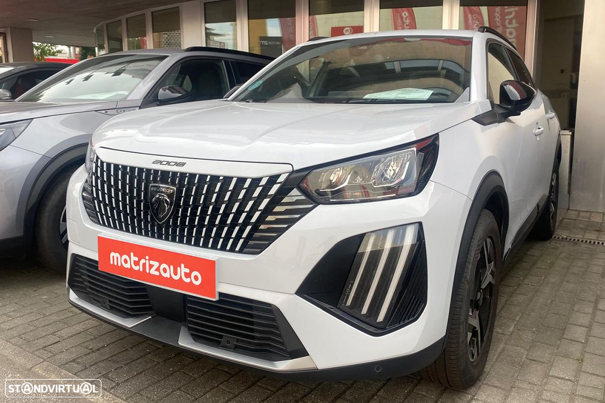 Peugeot 2008 1.2 PureTech Allure EAT8 - 3