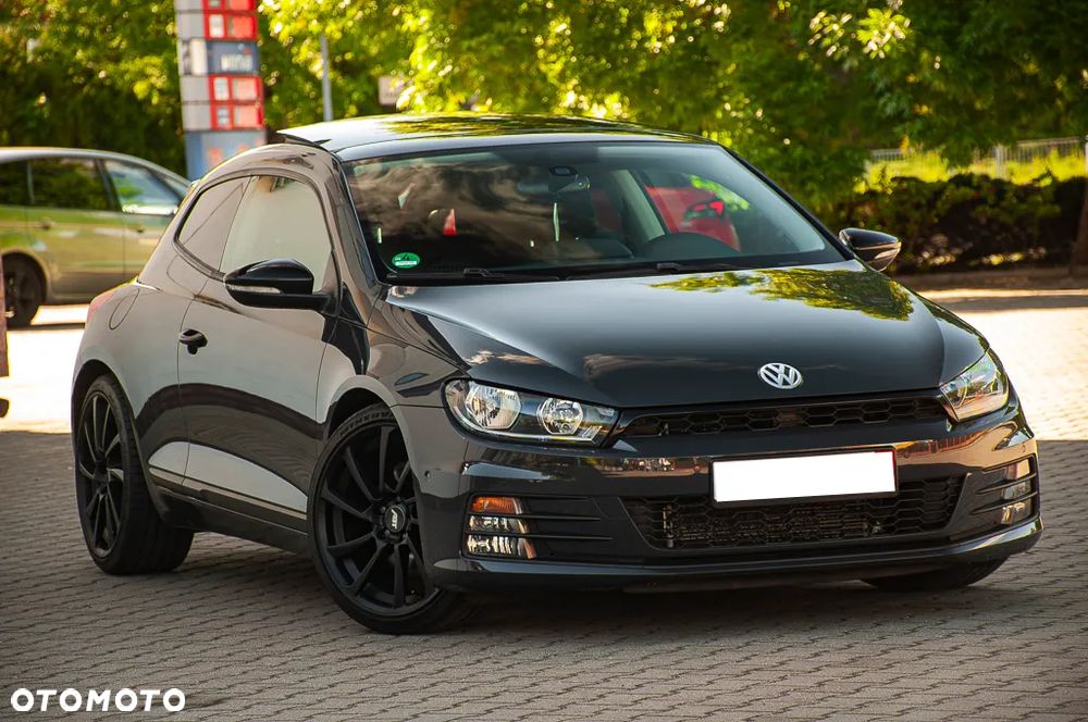 Volkswagen Scirocco 2.0 TSI (BlueMotion Technology) DSG - 6