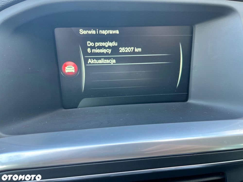 Volvo V60 D3 Momentum - 24