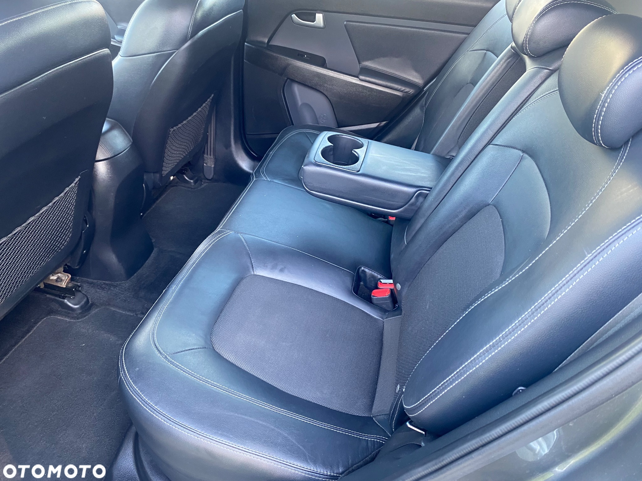 Hyundai ix35 1.6 2WD Fifa World Cup Edition - 11