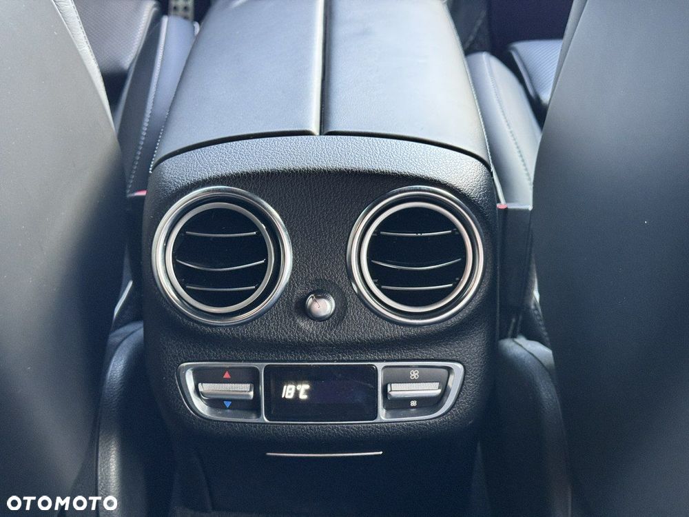 Mercedes-Benz Klasa E AMG 63 S 4-Matic+ - 29