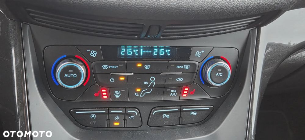 Ford Kuga 1.5 EcoBoost FWD Titanium ASS GPF - 8