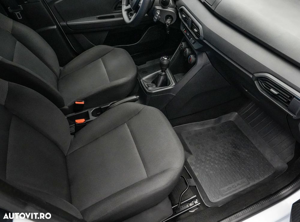 Dacia Logan ECO-G 100 MT5 Essential - 13