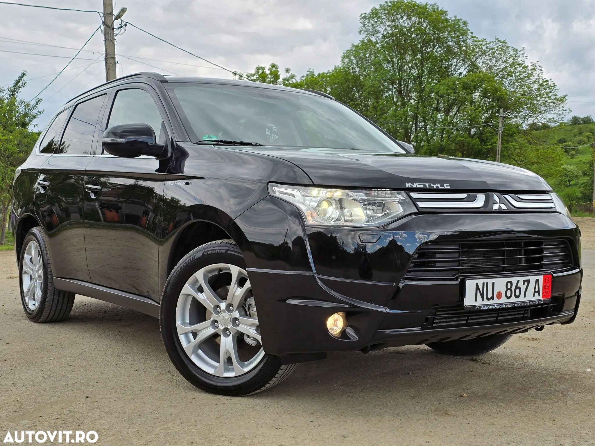 Mitsubishi Outlander 2.2 DI-D 4WD Instyle - 1