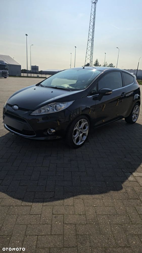 Ford Fiesta - 1