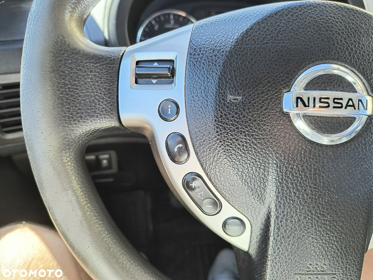 Nissan X-Trail - 23