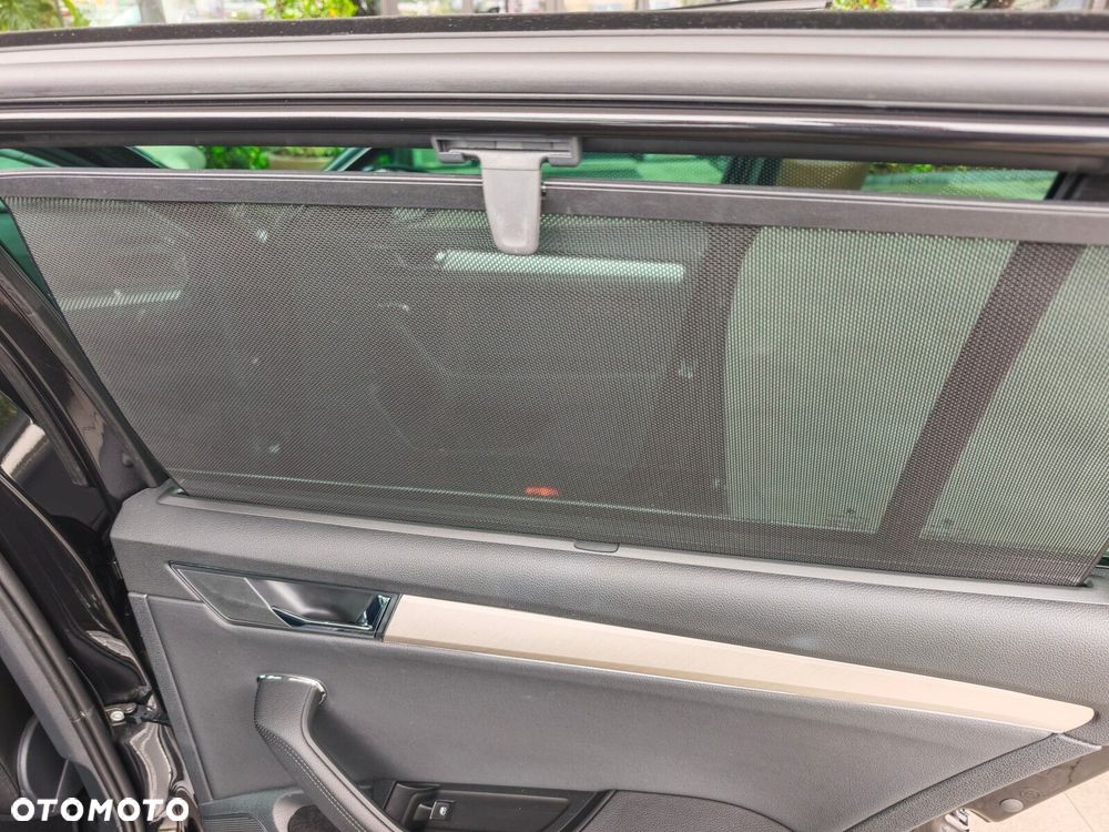 Skoda Superb 2.0 TDI SCR 4x4 L&K DSG - 31