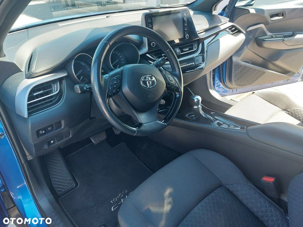 Toyota C-HR - 13