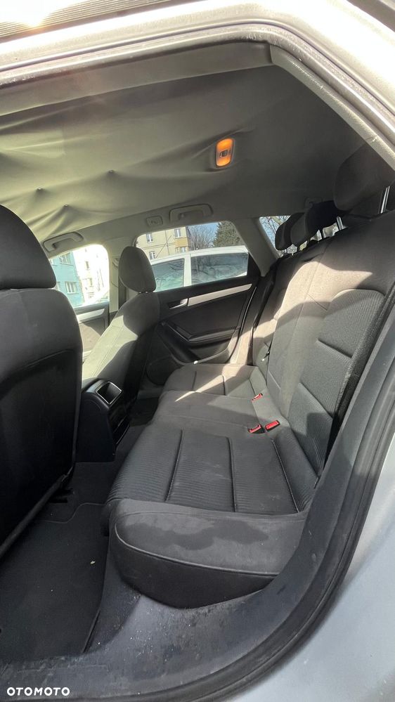 Audi A4 Avant 2.0 TDI - 7