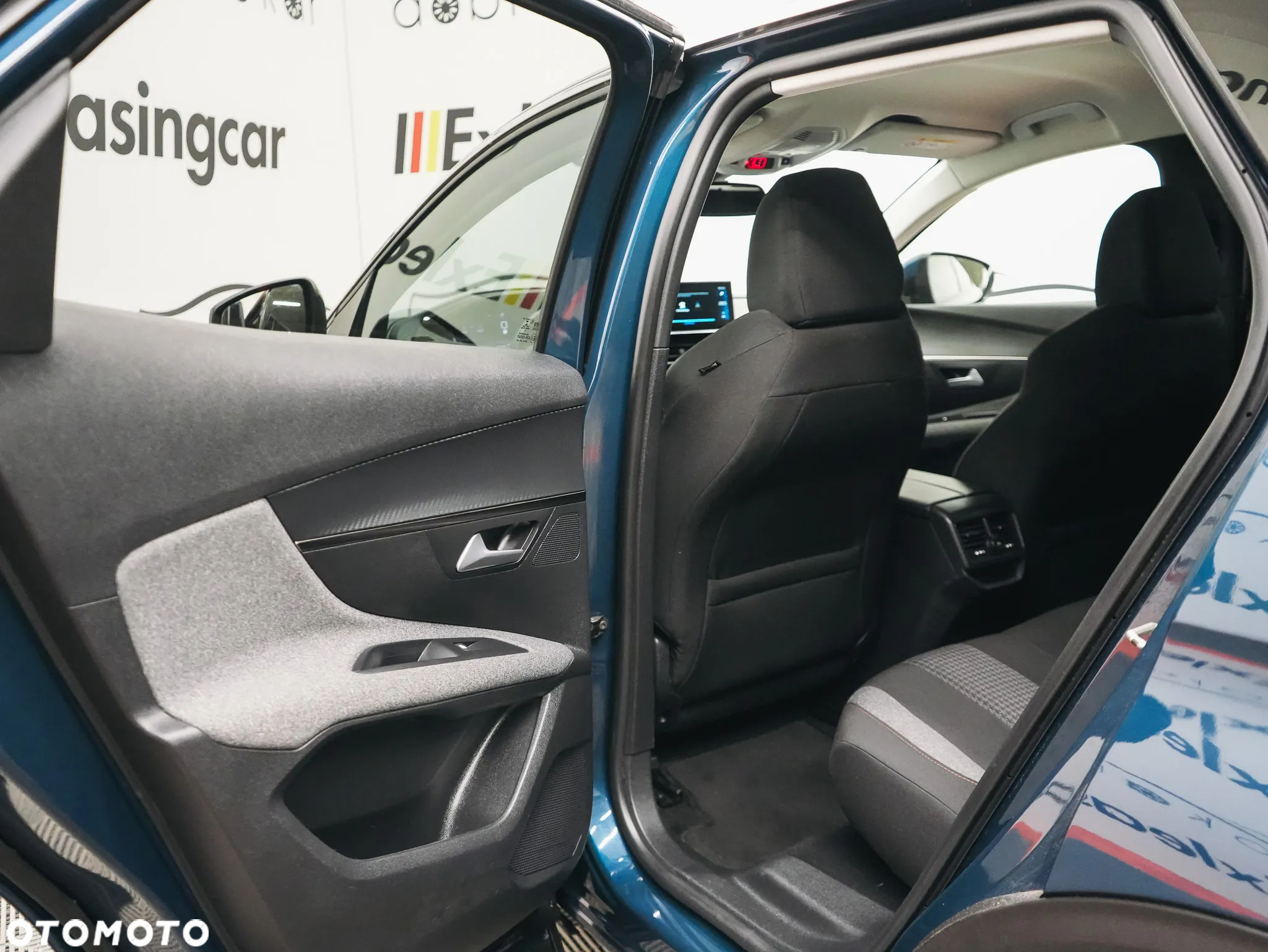 Peugeot 3008 1.5 BlueHDi Active S&S EAT8 - 16