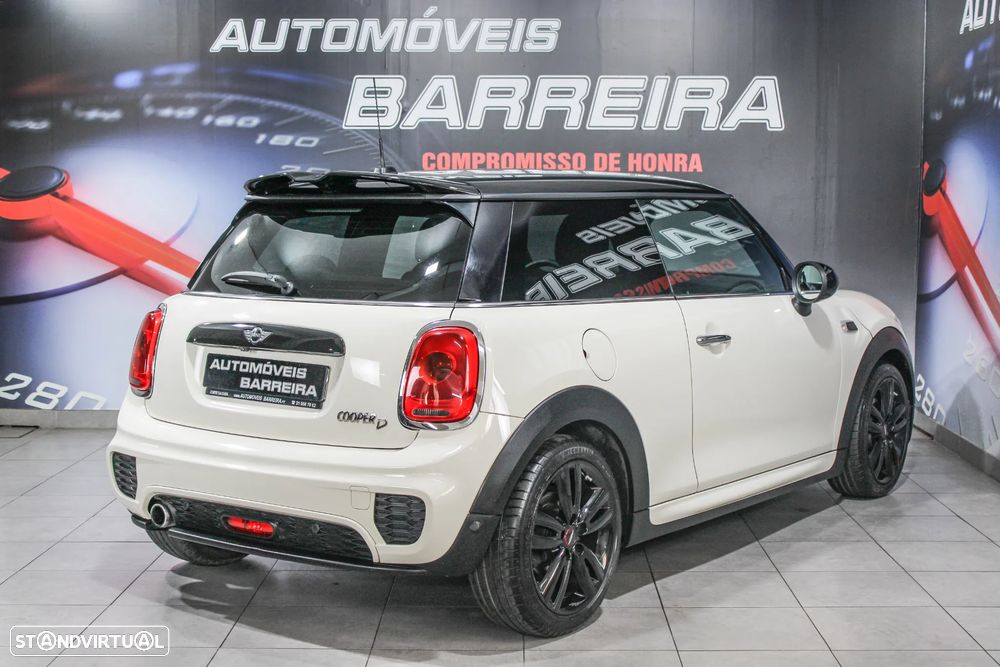 MINI 3 Portas Cooper D - 7