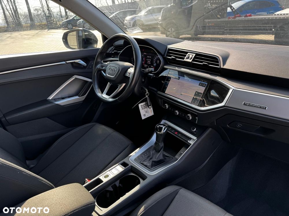 Audi Q3 40 TDI Quattro S tronic advanced - 18