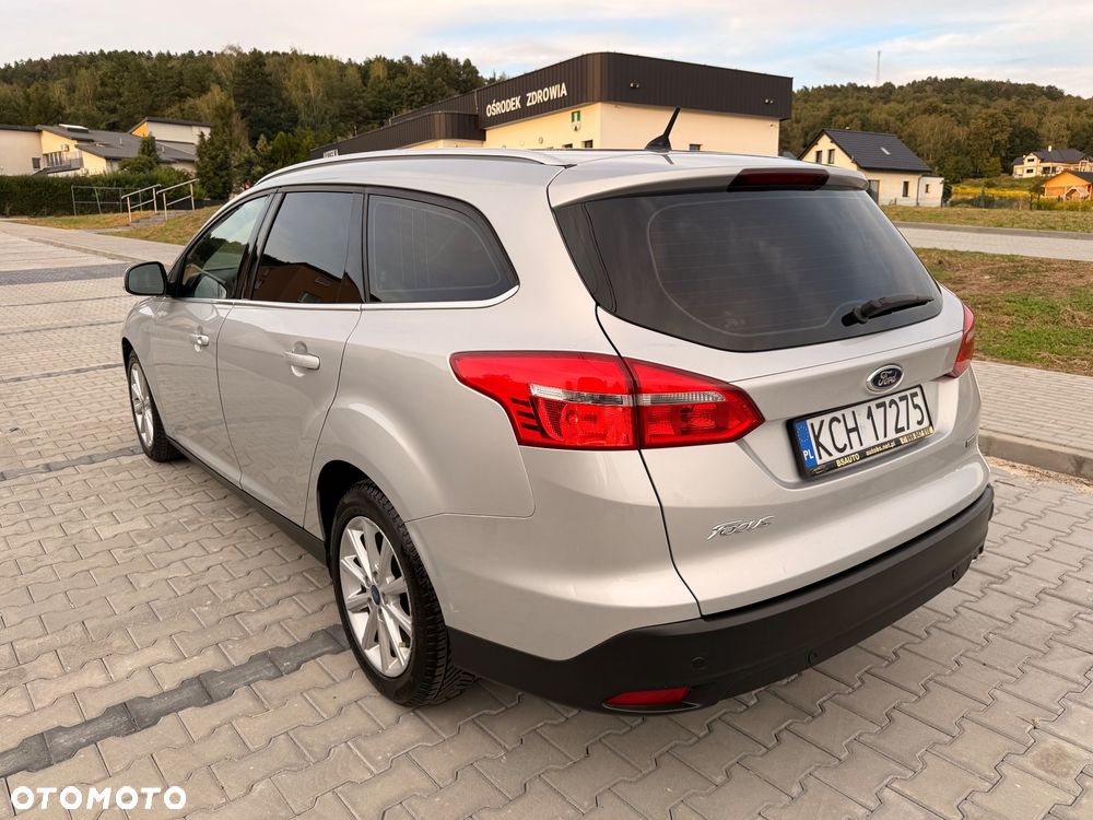 Ford Focus 1.5 EcoBoost Titanium ASS - 6