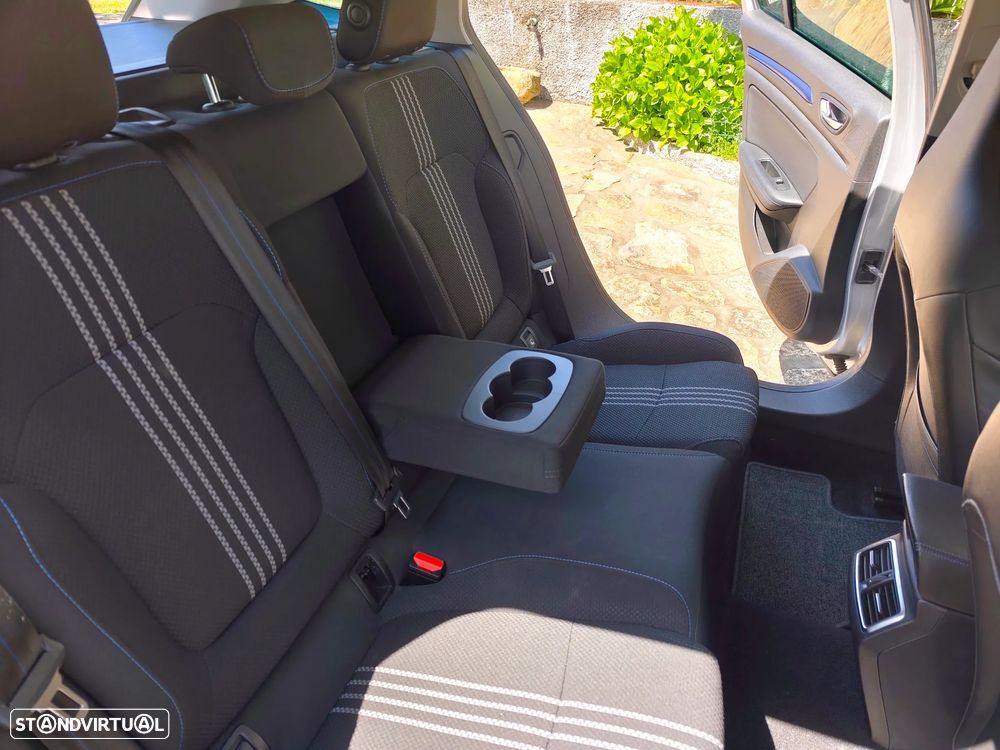 Renault Mégane Sport Tourer 1.5 dCi GT Line - 39