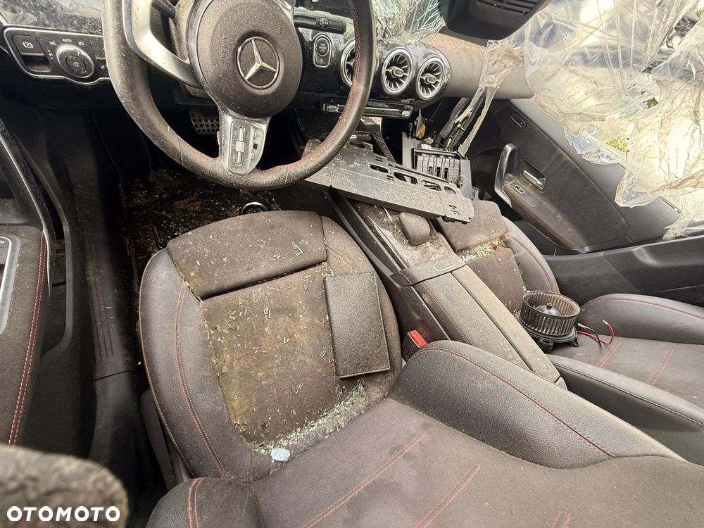 Mercedes-Benz Klasa A 200 d 8G-DCT Advanced Progressive - 5