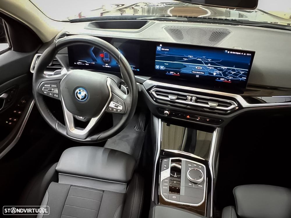 BMW 320 e Aut. Sport Line - 3