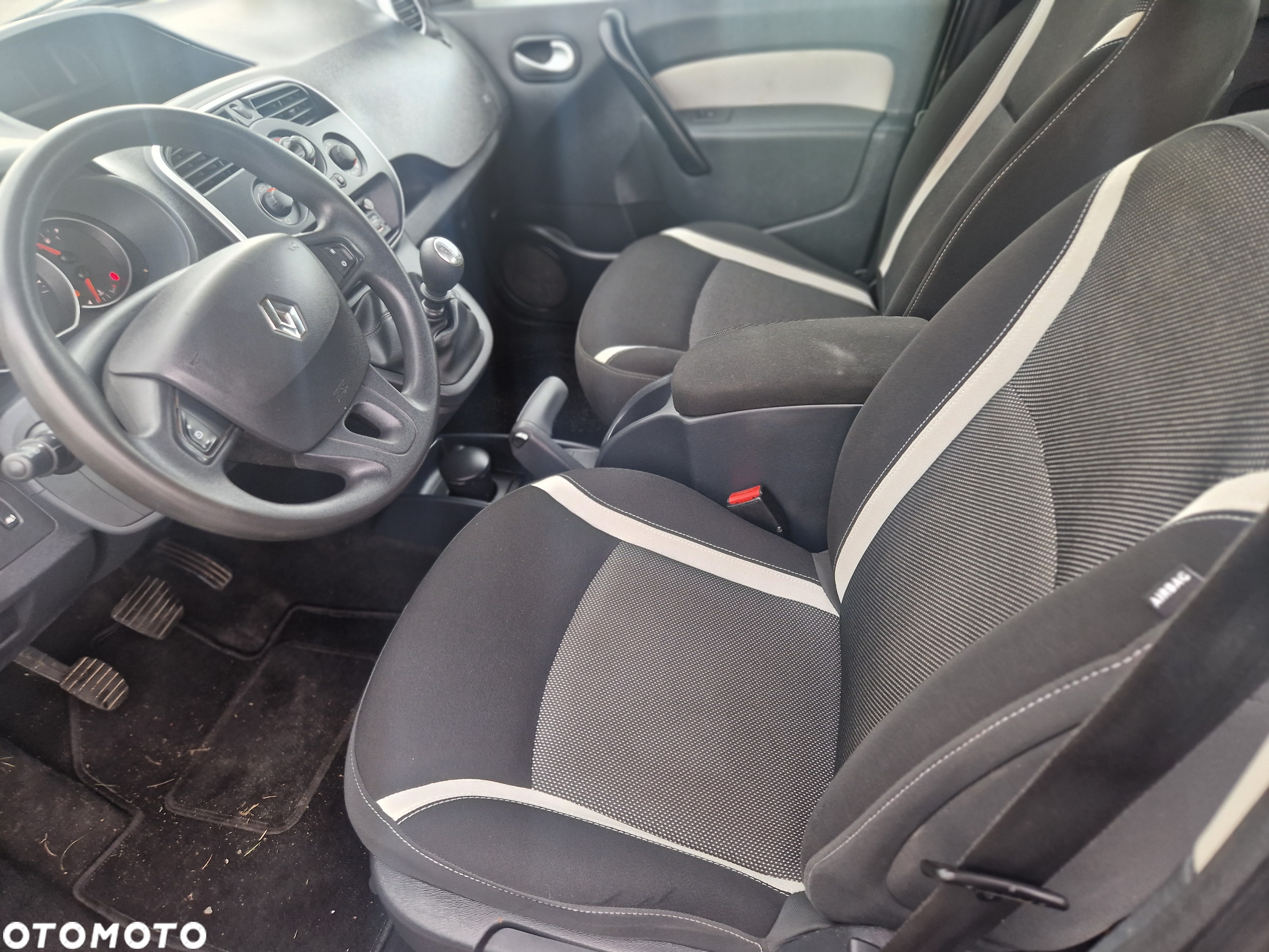 Renault Kangoo 1.2 TCE Energy Oasis - 11
