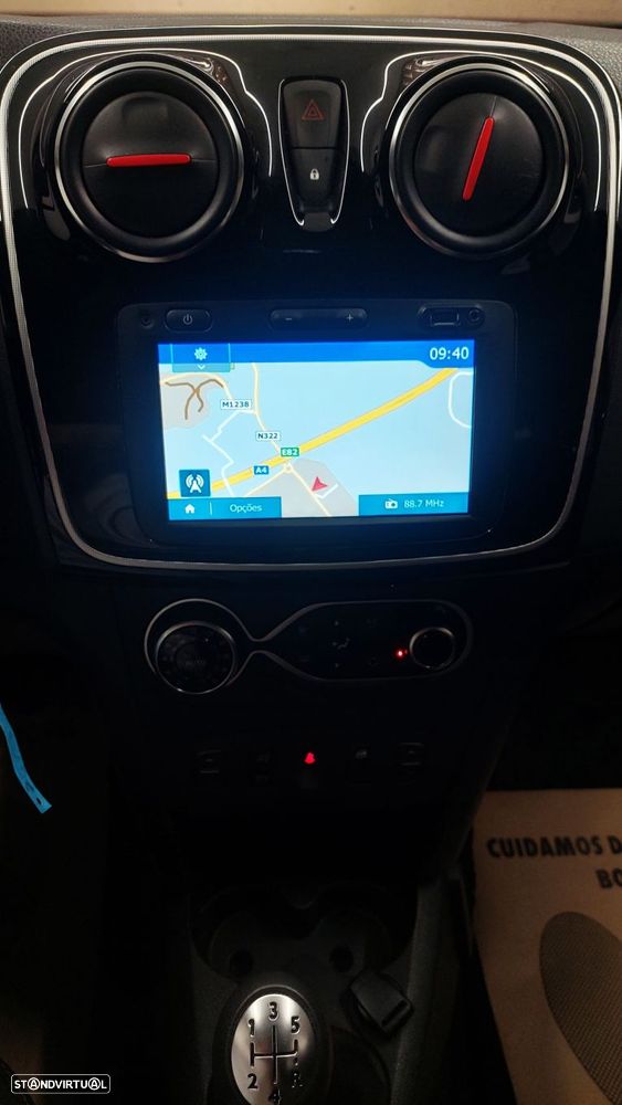 Dacia Sandero 0.9 TCe Stepway - 19