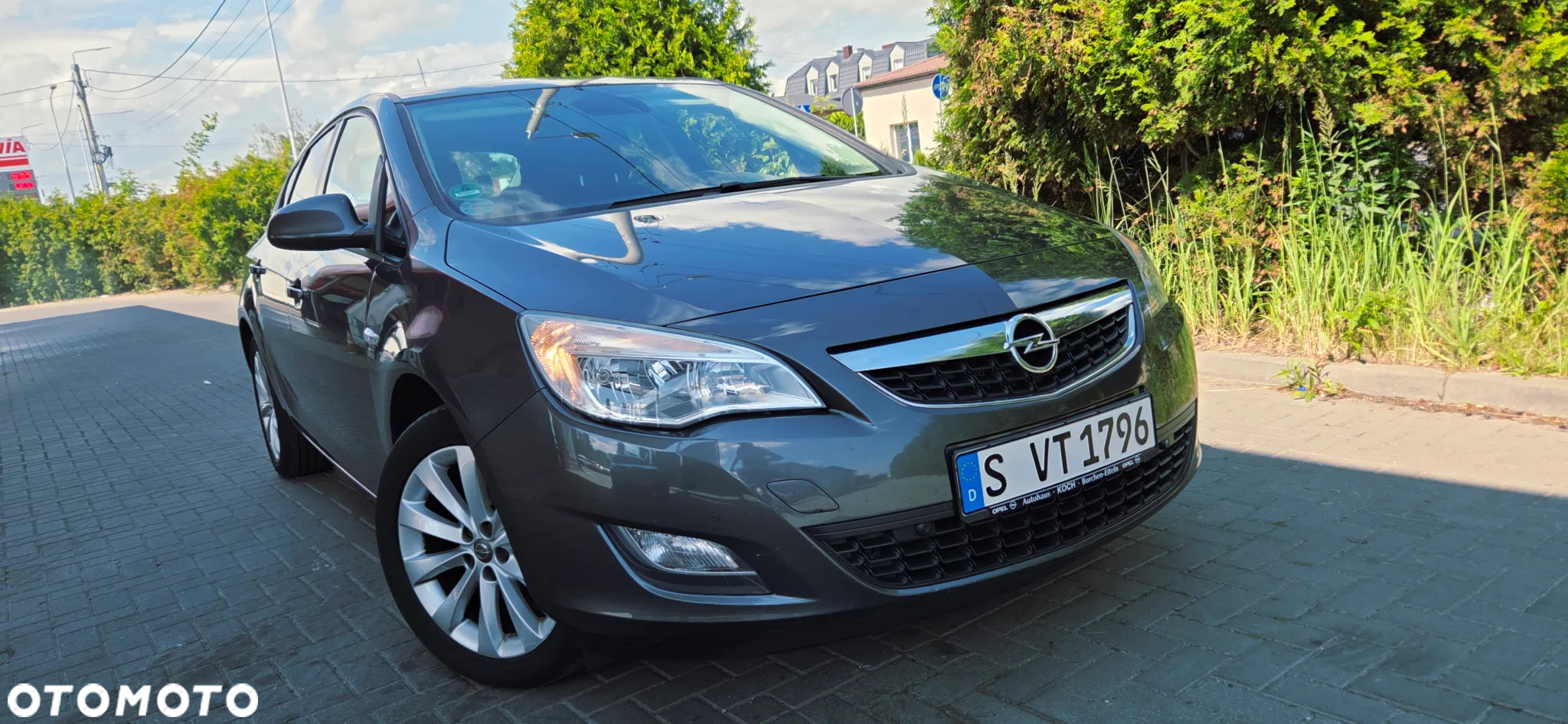 Opel Astra 1.4 Turbo 150 Jahre - 24