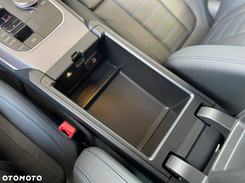 BMW Seria 3 - 30