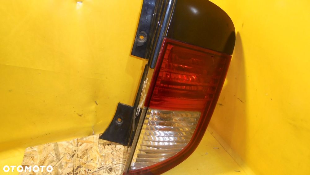 LAMPA TYLNA PRAWA EUROPA ORG SSANGYONG KYRON 05-07 - 1