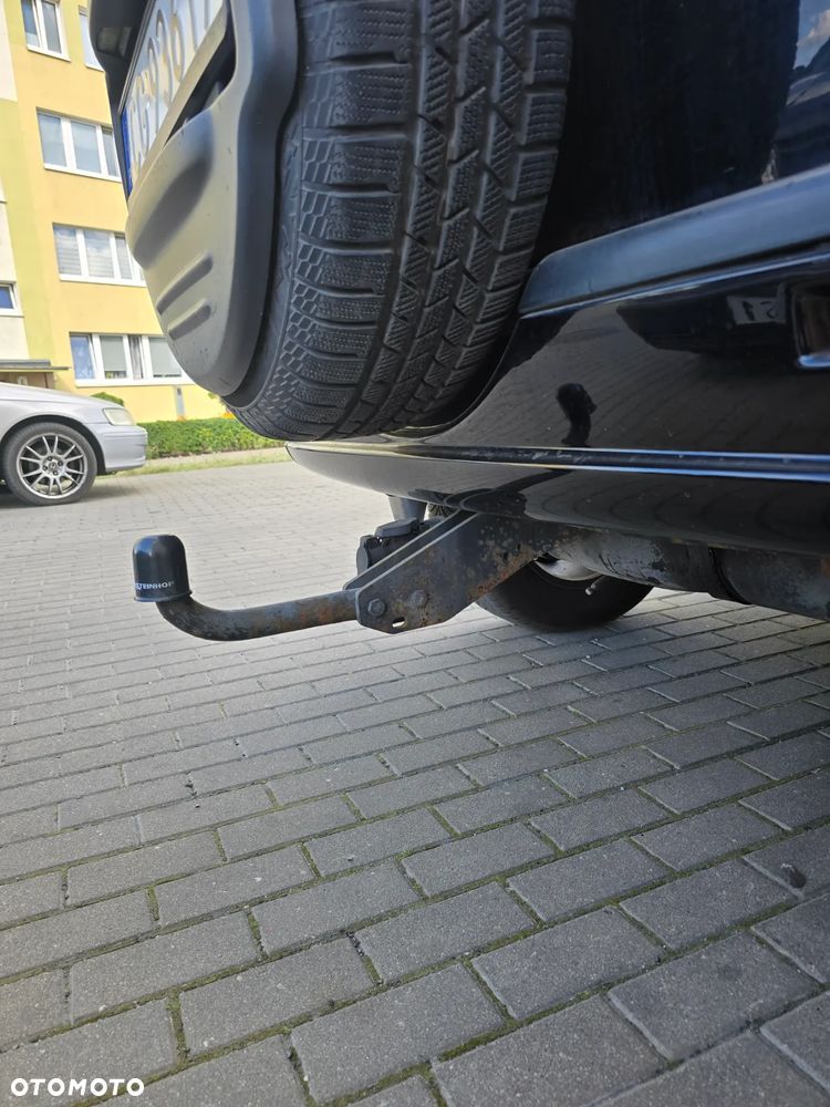 Jeep Cherokee 3.7L Limited - 30