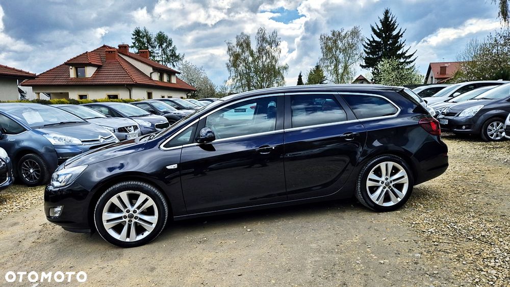 Opel Astra 1.4 Turbo Cosmo - 26