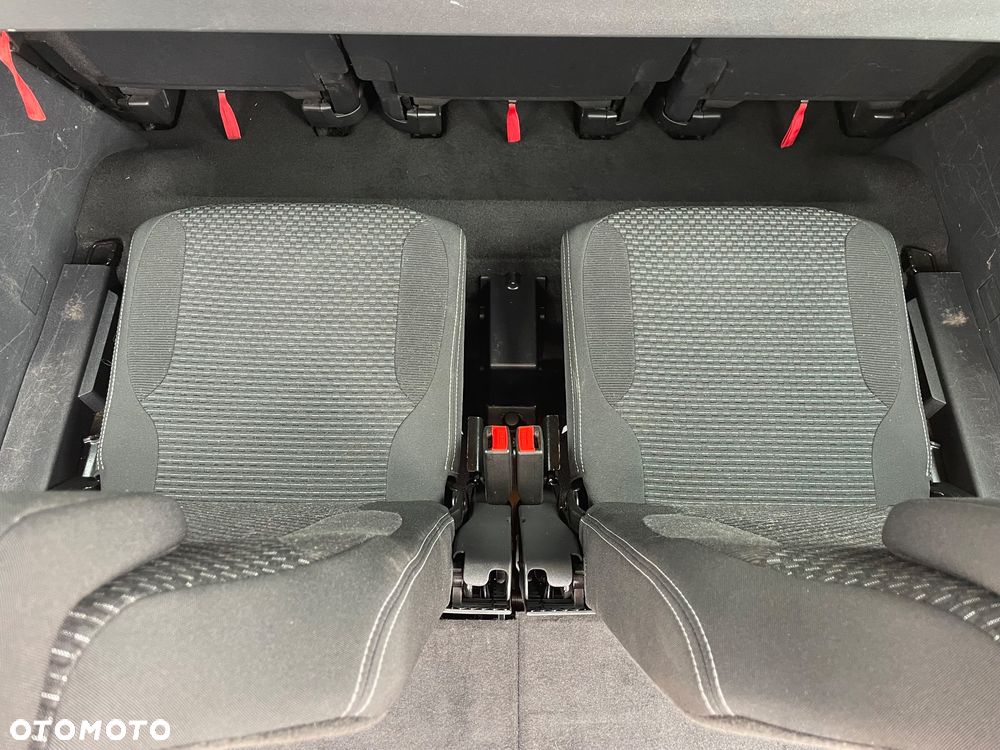 Citroën C4 Grand Picasso - 18