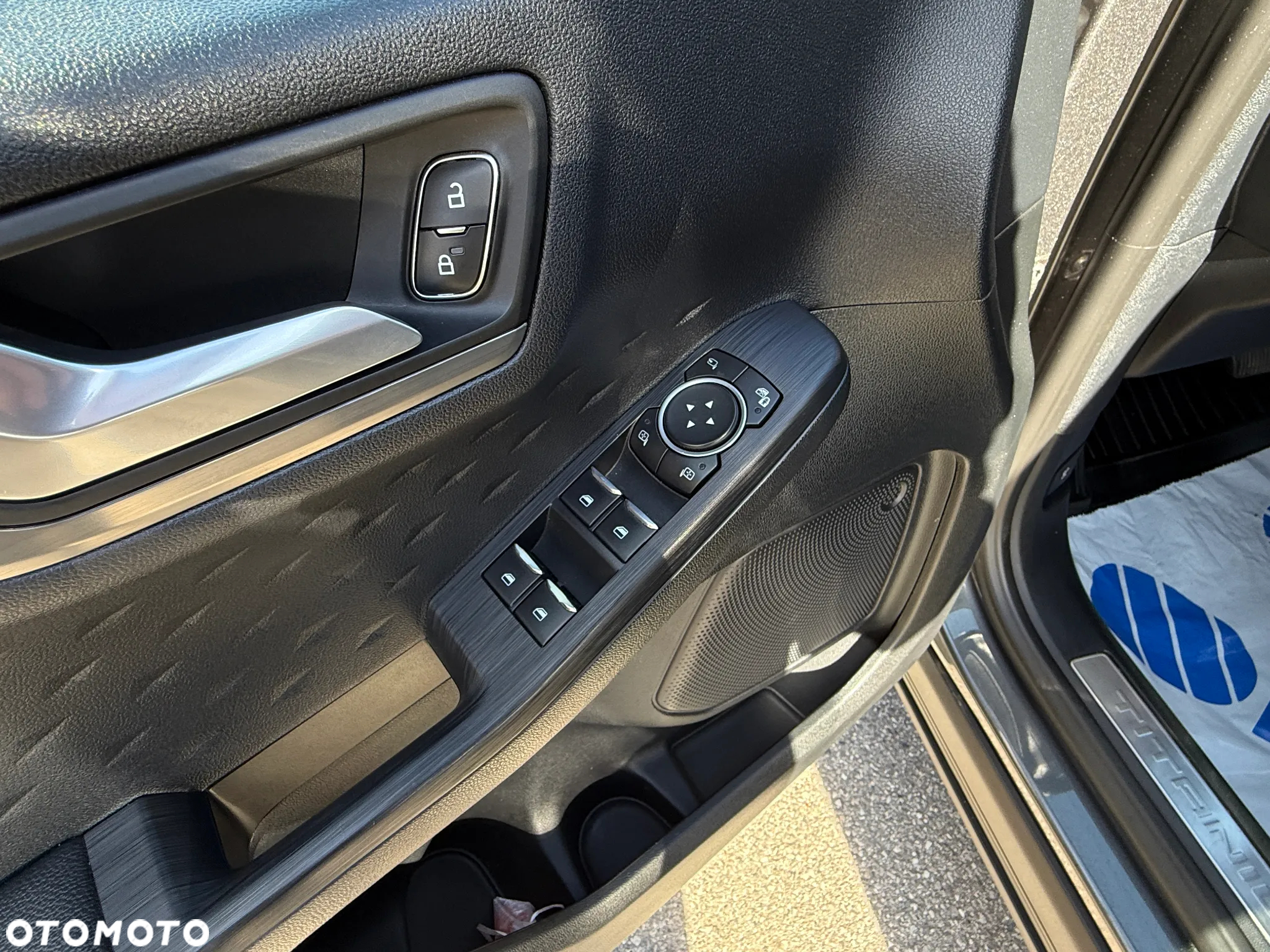 Ford Kuga 1.5 EcoBlue FWD Titanium - 29