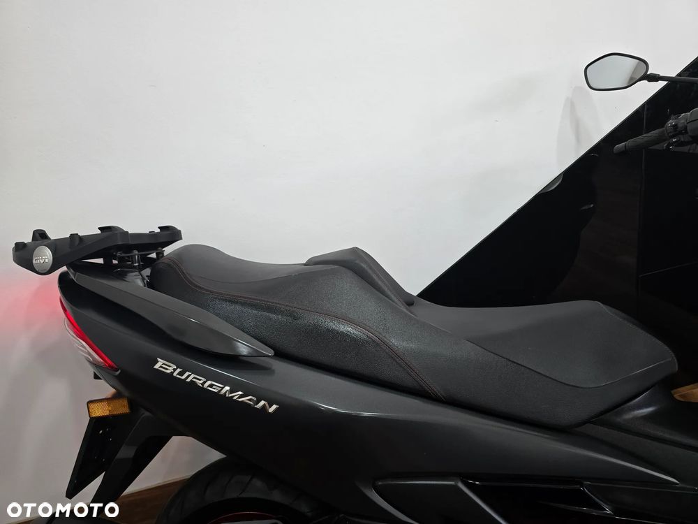 Suzuki Burgman - 19