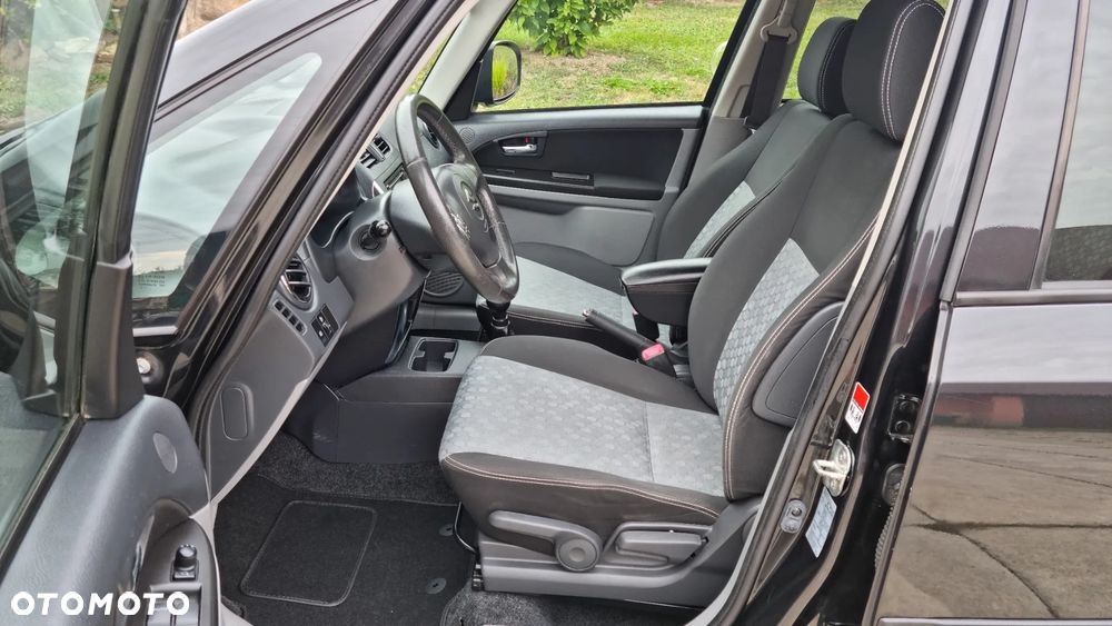 Suzuki SX4 1.6 VVT 4x4 Style - 20