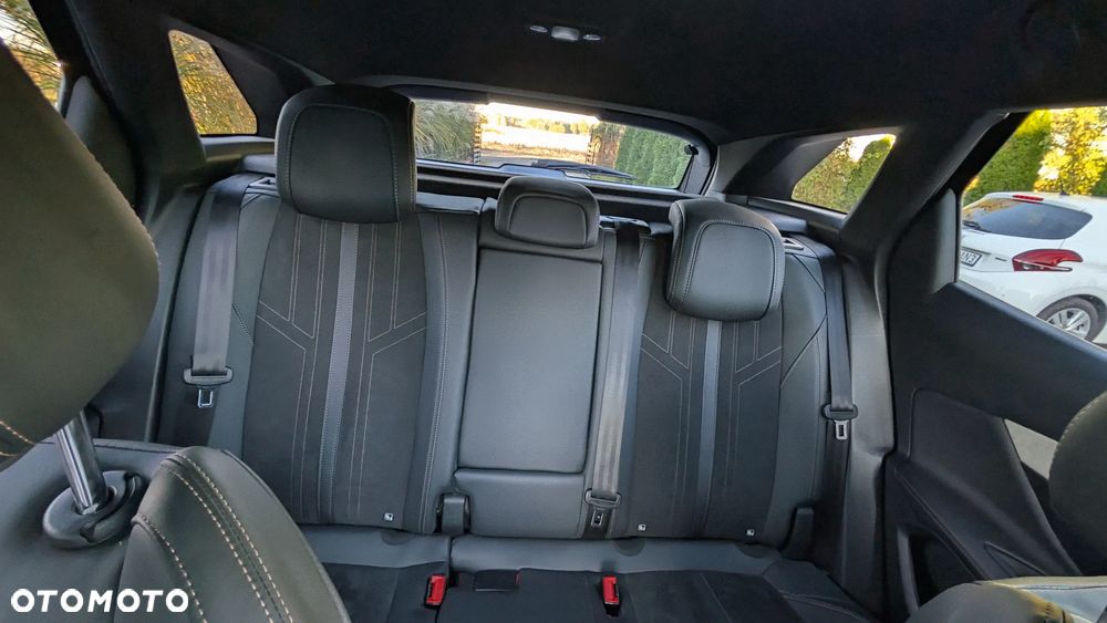 Peugeot 3008 1.5 BlueHDi GT S&S EAT8 - 27