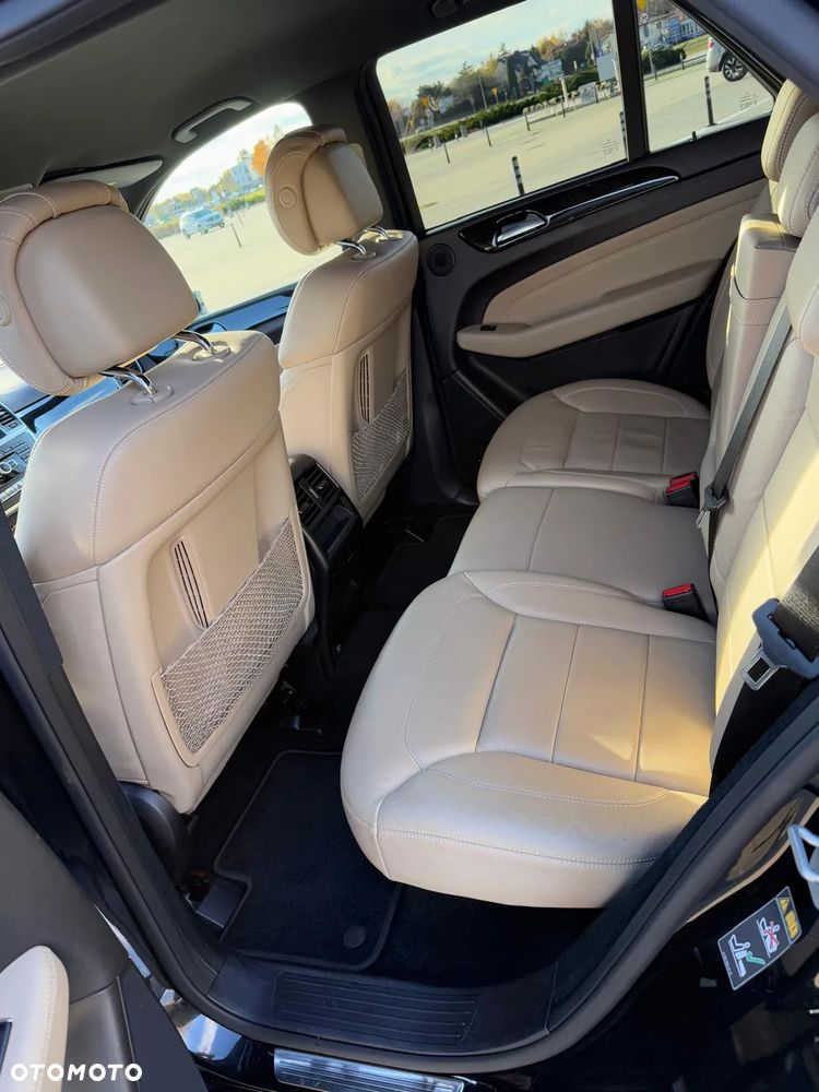 Mercedes-Benz ML - 18