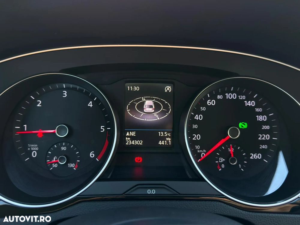 Volkswagen Passat Variant 2.0 TDI SCR 4Motion DSG (BMT) Highline - 21