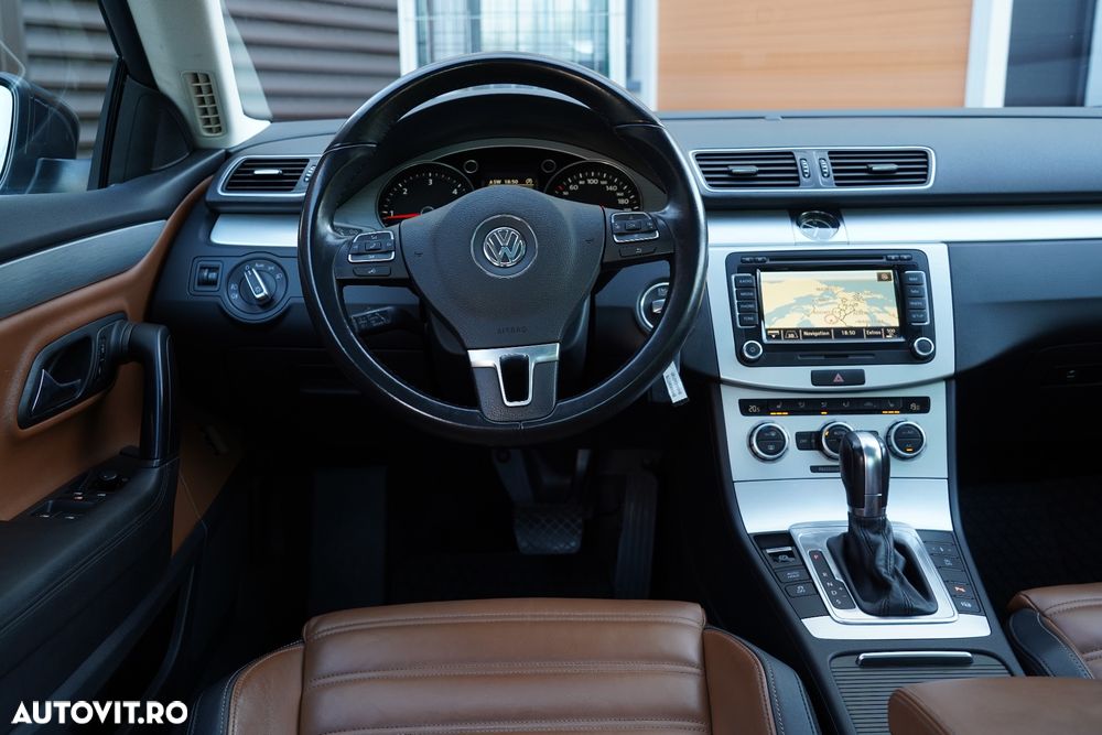 Volkswagen Passat CC - 17